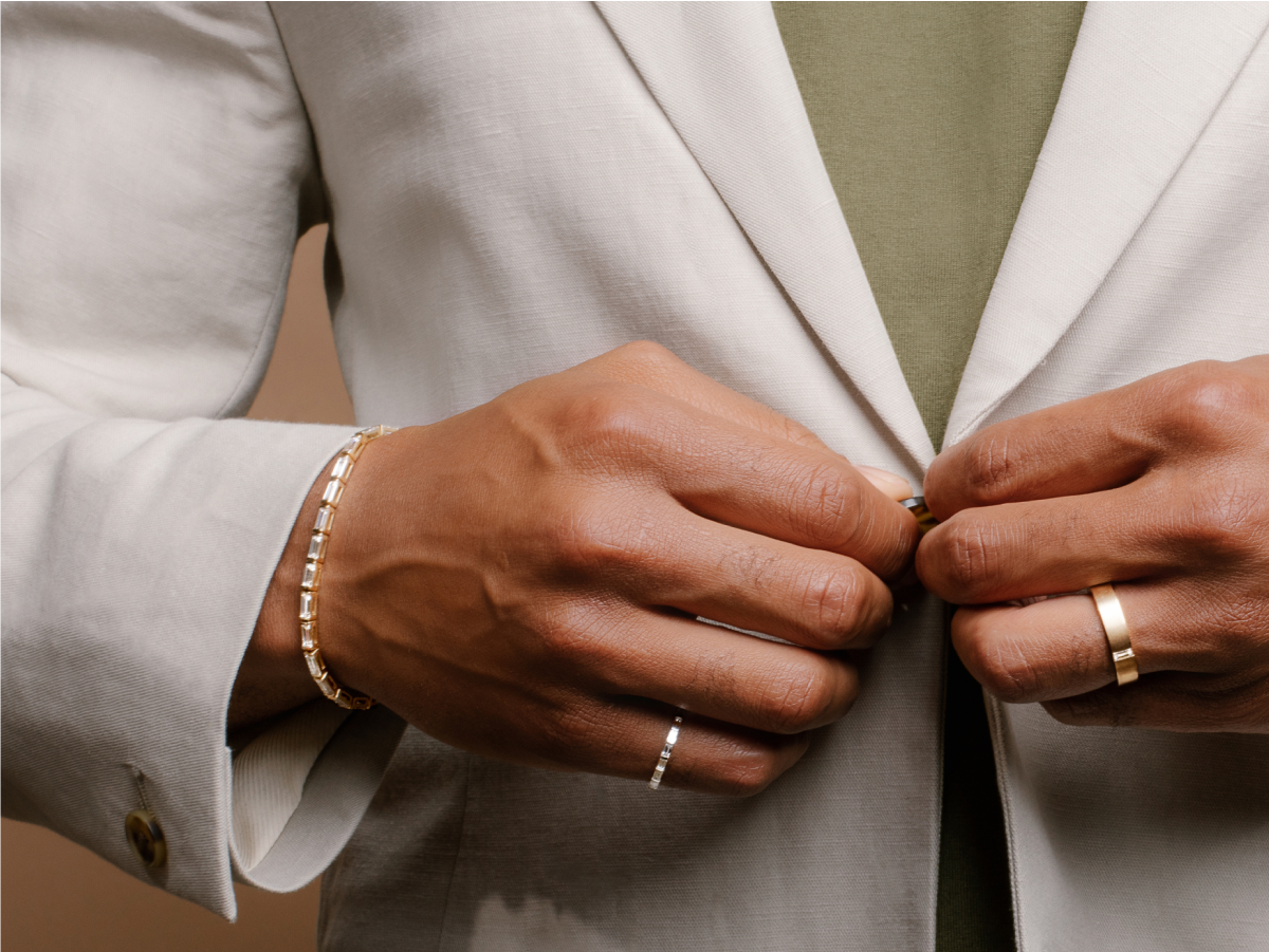 Image of model wearing jewelry with VRAI created diamonds