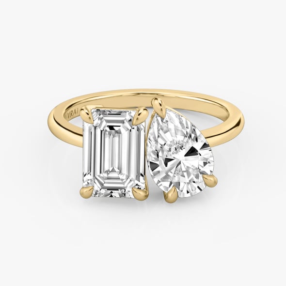 Toi et Moi Engagement Ring - Emerald Pear - YG - sqr