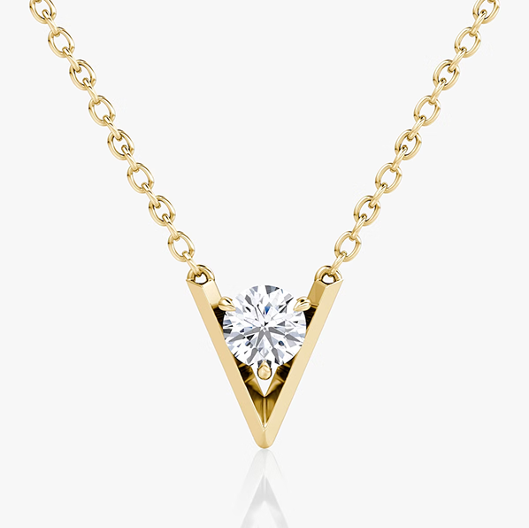 V solitaire Necklace YG
