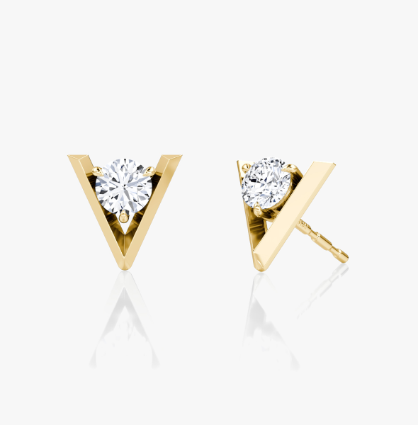 VRAI V Solitaire Studs